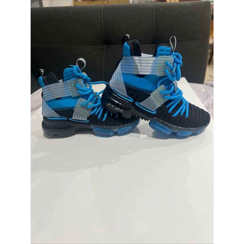 Vitike boy shoes